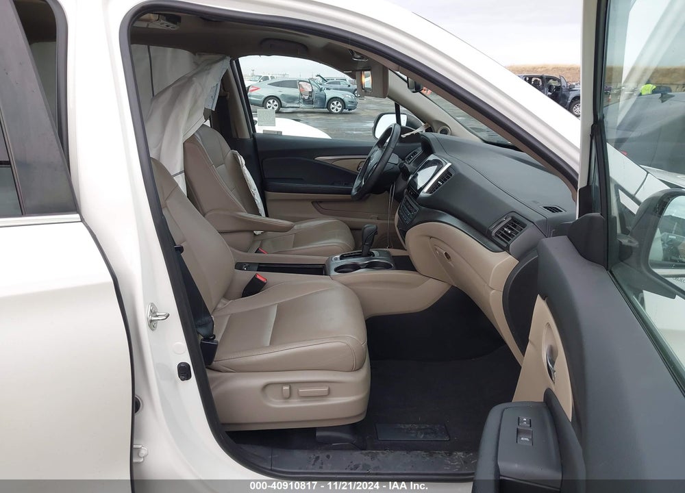 2017 HONDA PILOT EX-L VIN: 5FNYF5H73HB042479