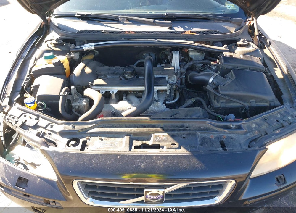 2008 VOLVO S60 2.5T VIN: YV1RS592782690648