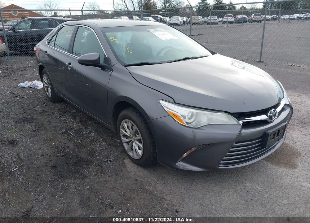 2016 TOYOTA CAMRY LE VIN: 4T4BF1FKXGR555693