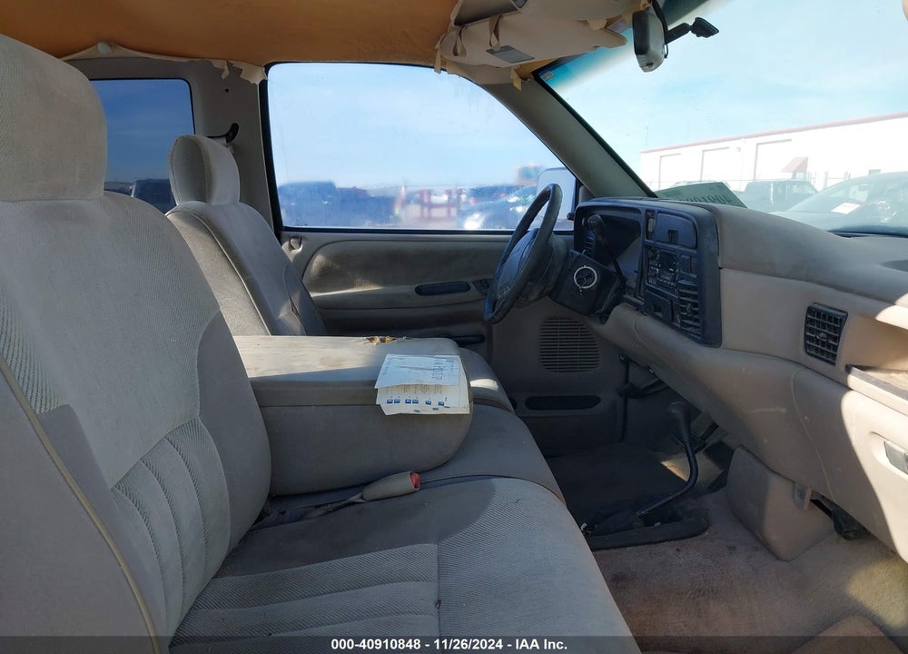 1995 DODGE RAM 1500 VIN: 3B7HF13Z8SM113874