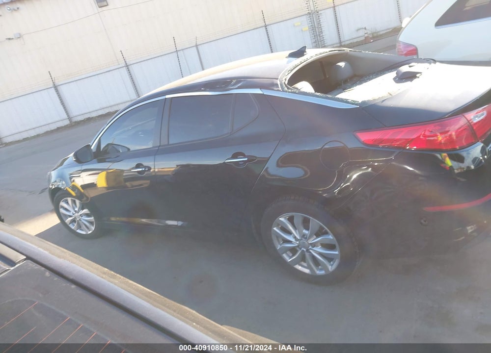 2015 HONDA ACCORD VIN: 1HGCR3F89FA016428