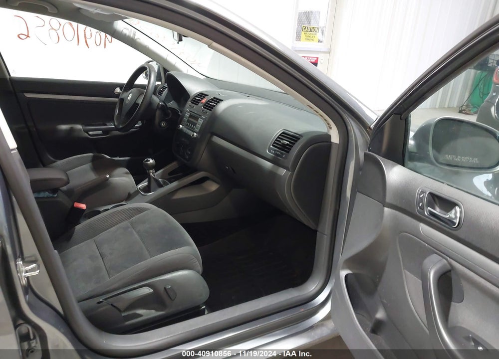2009 VOLKSWAGEN JETTA S VIN: 3VWJM71K39M078099