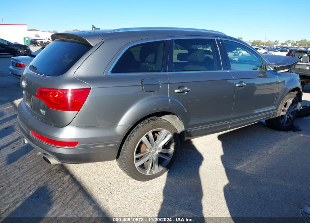 2015 AUDI Q7 3.0T PREMIUM VIN: WA1LGAFE5FD029345
