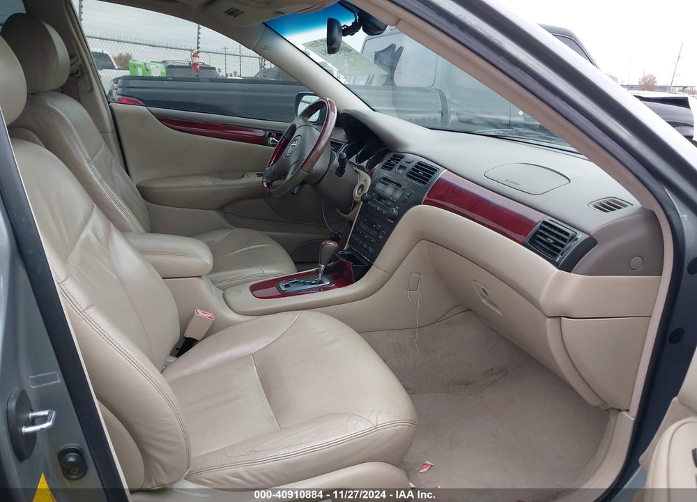 2003 LEXUS ES 300 VIN: JTHBF30G730114456
