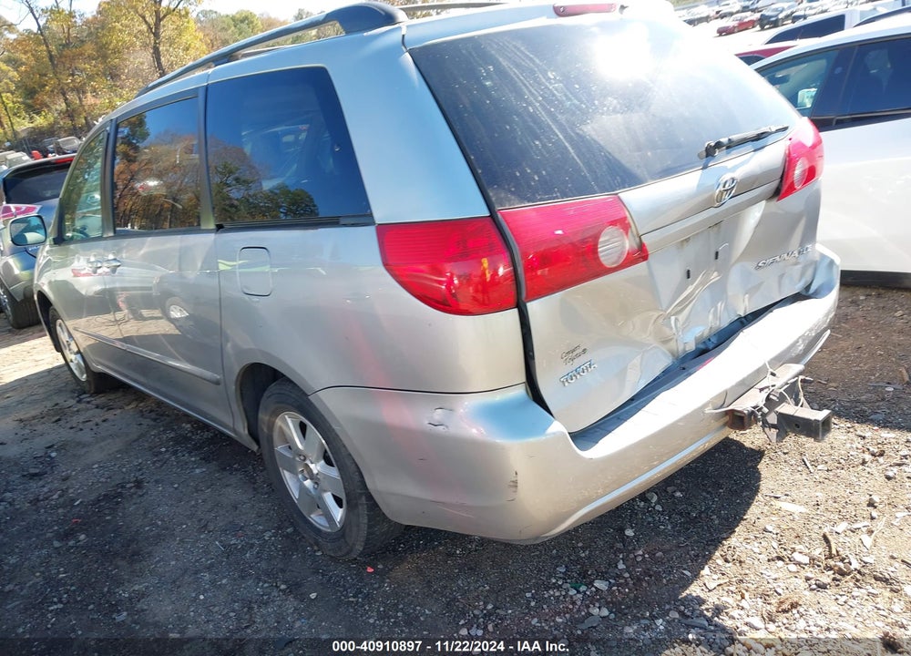 2008 TOYOTA SIENNA XLE VIN: 5TDZK22C98S146779
