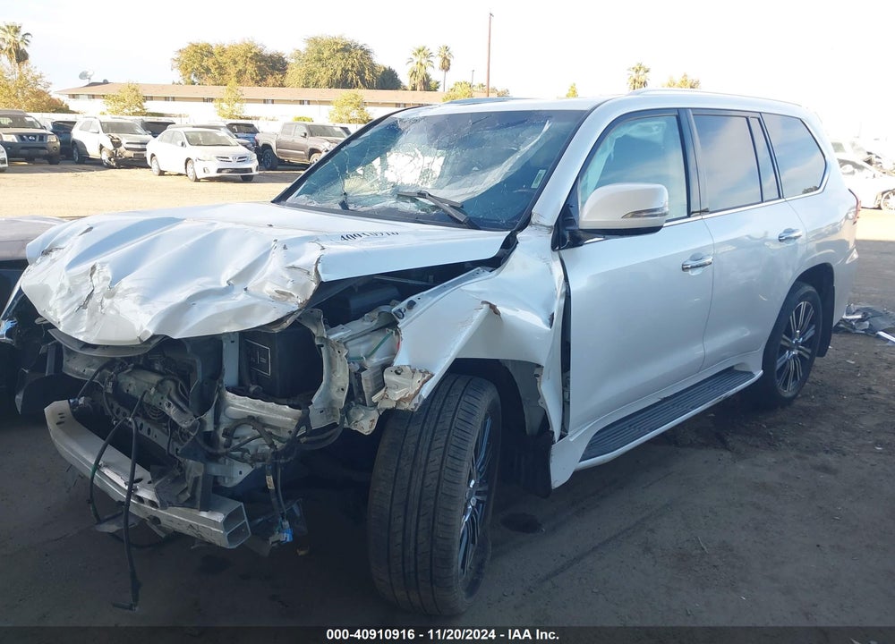 2018 LEXUS LX 570 THREE-ROW VIN: JTJHY7AX0J4266318