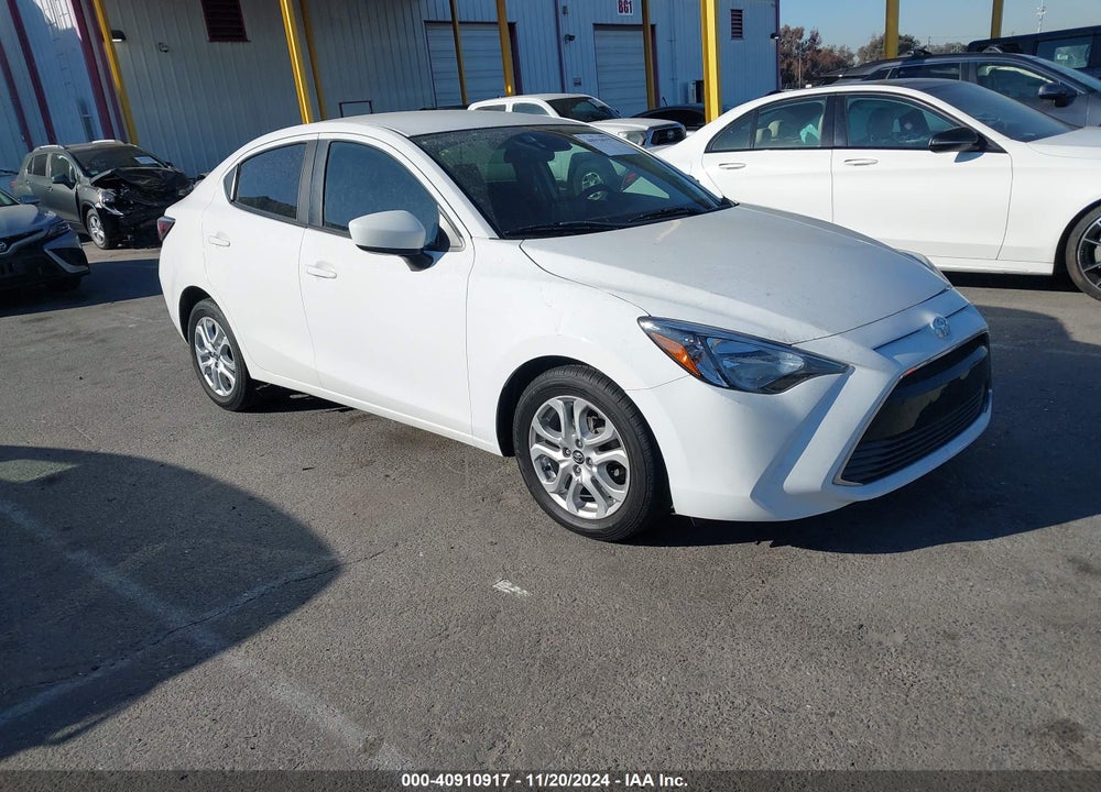2017 TOYOTA YARIS IA VIN: 3MYDLBYV8HY174048