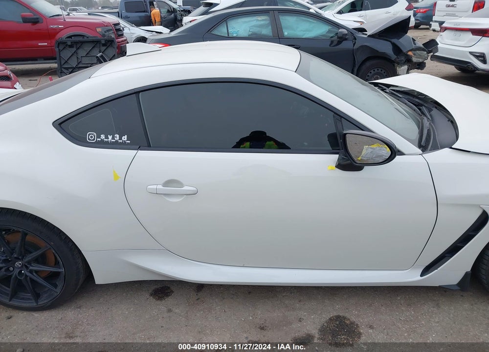2023 TOYOTA GR 86 VIN: JF1ZNBF16P8756664