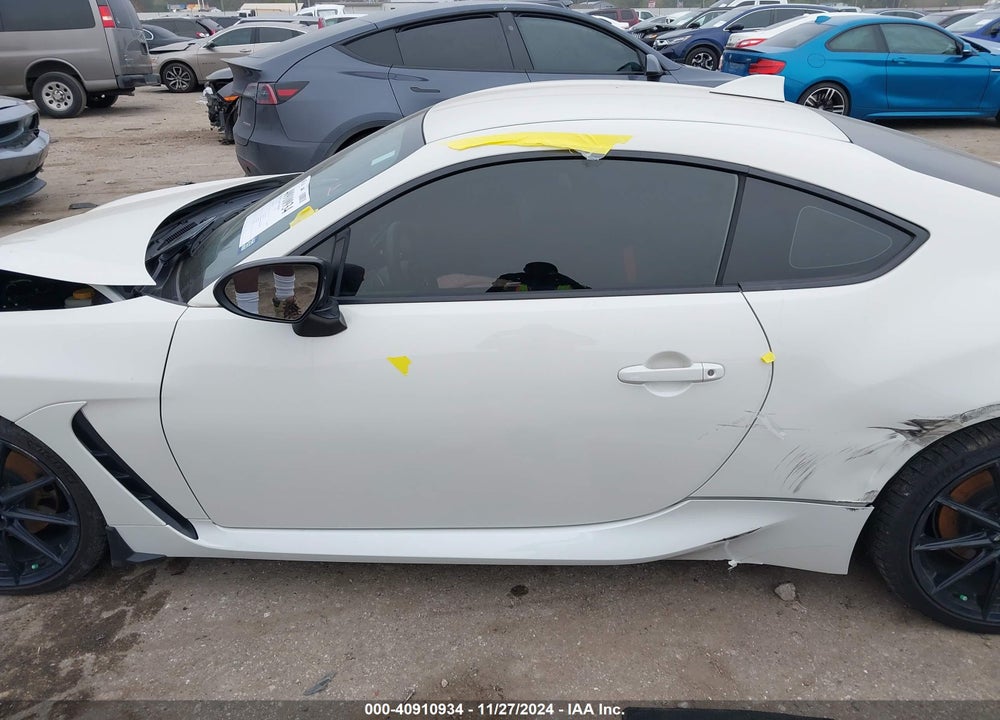 2023 TOYOTA GR 86 VIN: JF1ZNBF16P8756664