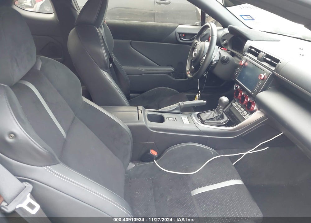 2023 TOYOTA GR 86 VIN: JF1ZNBF16P8756664