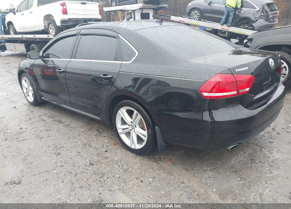 2014 VOLKSWAGEN PASSAT VIN: 1VWBT7A3XEC072599