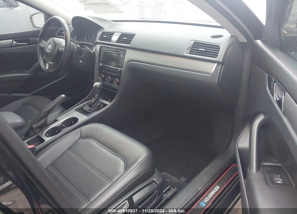 2014 VOLKSWAGEN PASSAT VIN: 1VWBT7A3XEC072599