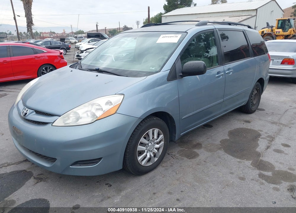 2010 TOYOTA SIENNA LE VIN: 5TDKK4CC5AS327797