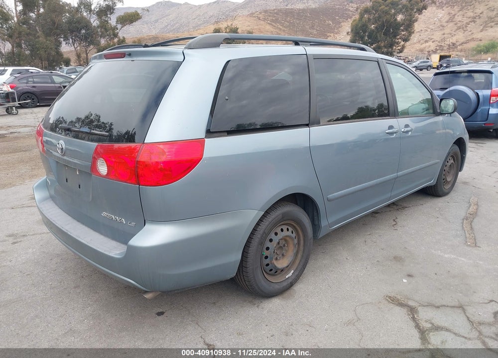 2010 TOYOTA SIENNA LE VIN: 5TDKK4CC5AS327797