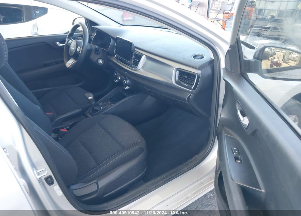 2023 KIA RIO VIN: 3KPA24AD4PE517598