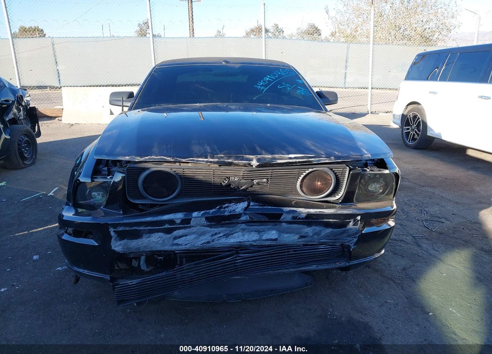 2006 FORD MUSTANG GT VIN: 1ZVHT85H265250372