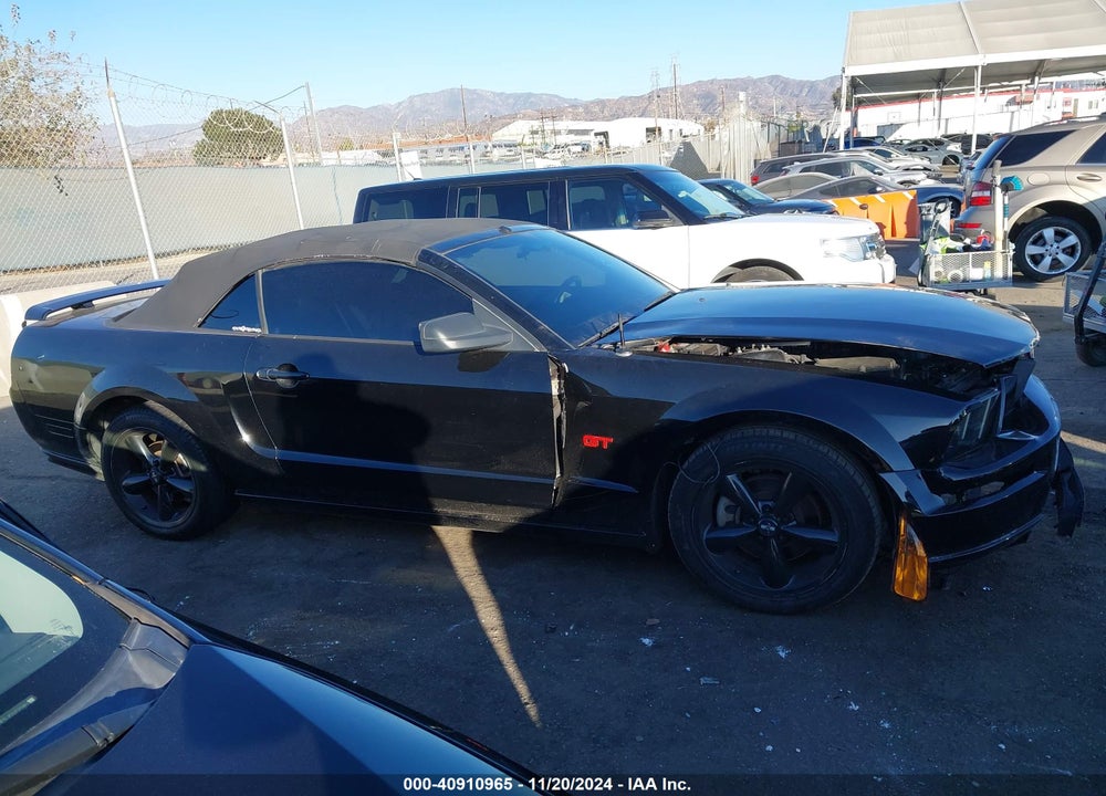 2006 FORD MUSTANG GT VIN: 1ZVHT85H265250372