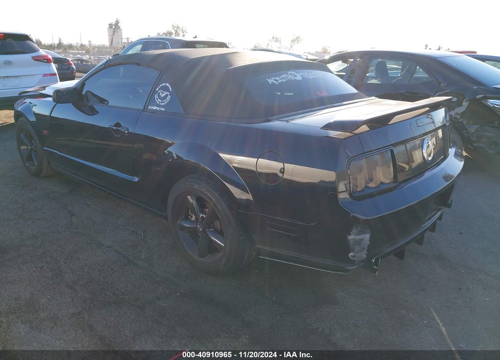 2006 FORD MUSTANG GT VIN: 1ZVHT85H265250372