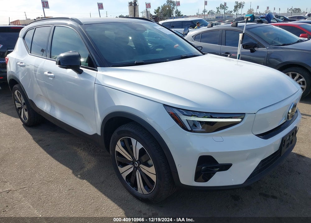 2023 VOLVO XC40 RECHARGE PURE ELECTRIC TWIN PLUS VIN: YV4ED3UW1P2078003