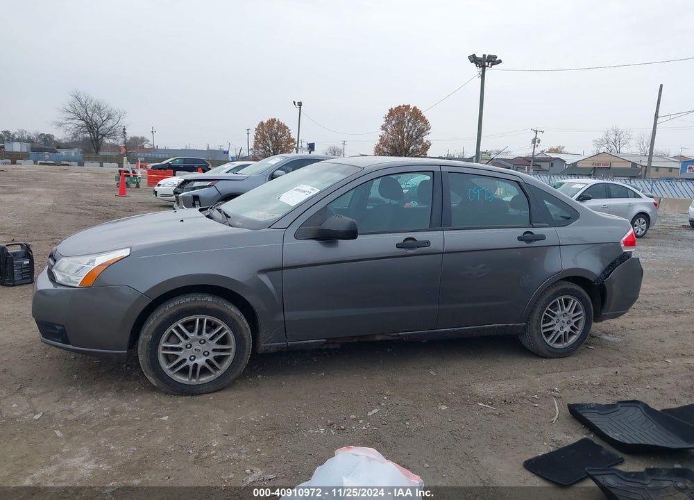 2010 FORD FOCUS SE VIN: 1FAHP3FN2AW202331