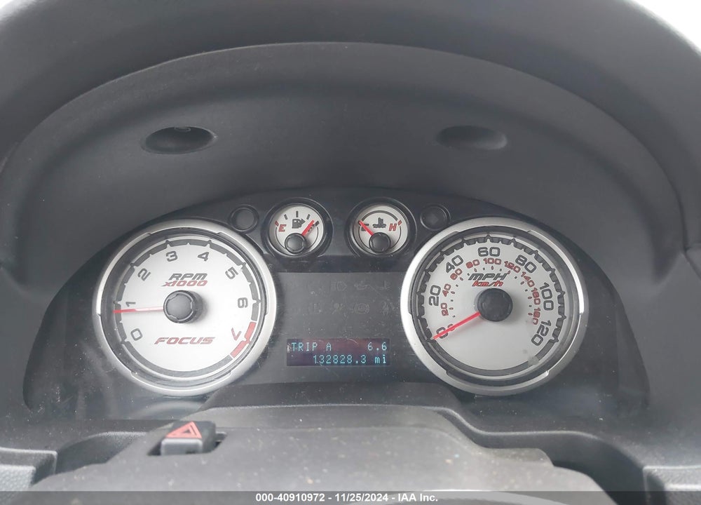 2010 FORD FOCUS SE VIN: 1FAHP3FN2AW202331