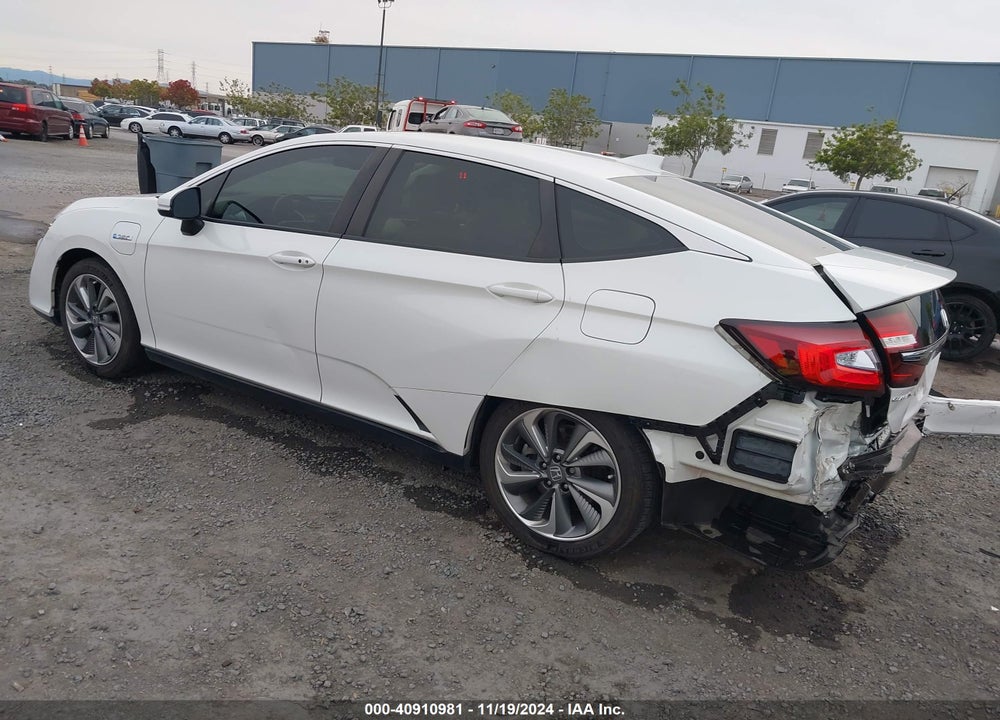 2018 HONDA CLARITY PLUG-IN HYBRID TOURING VIN: JHMZC5F3XJC004567