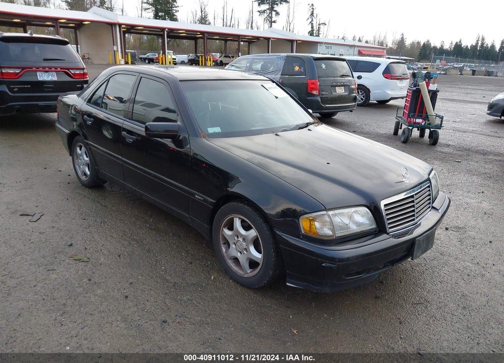 2000 MERCEDES-BENZ C 230 KOMPRESSOR VIN: WDBHA24G2YA846072