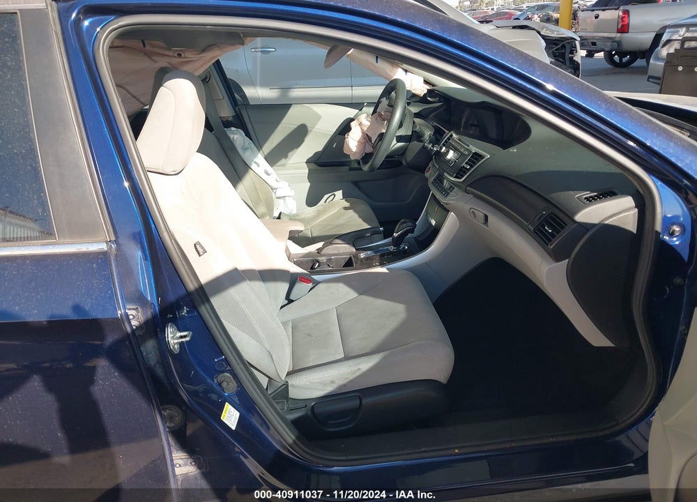 2013 HONDA ACCORD EX VIN: 1HGCR2F76DA032648