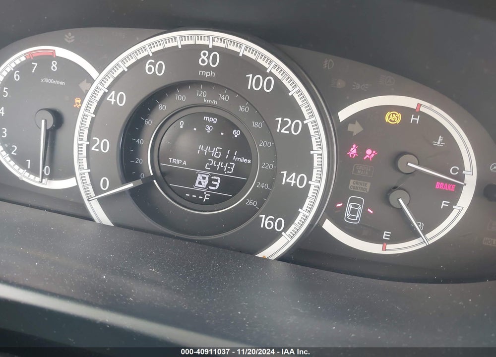 2013 HONDA ACCORD EX VIN: 1HGCR2F76DA032648
