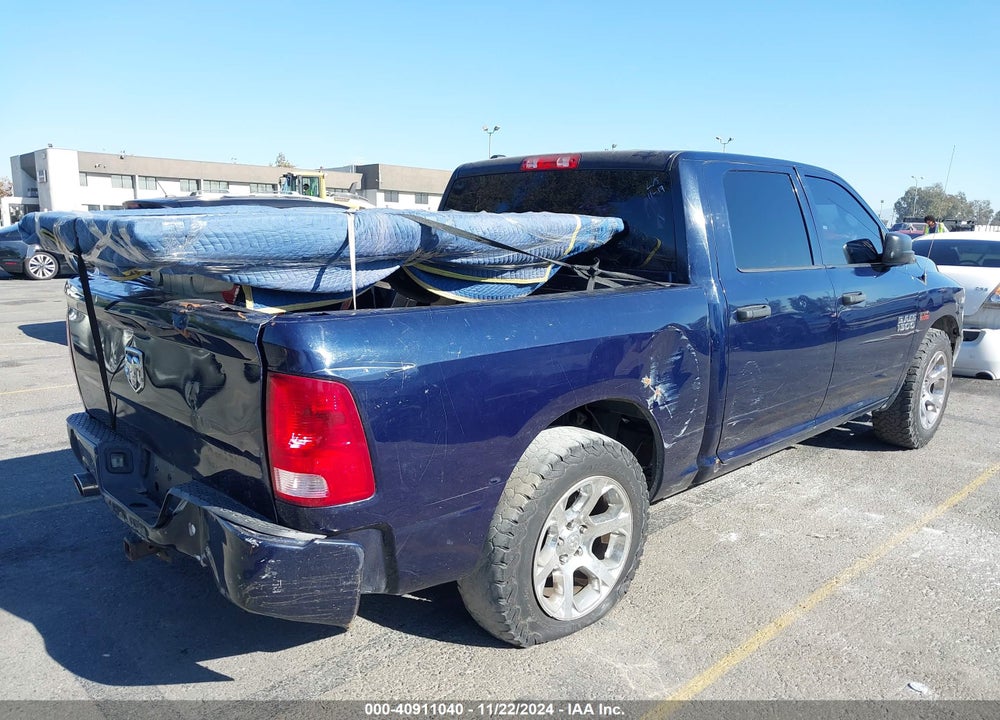 2014 RAM 1500 EXPRESS VIN: 1C6RR6KTXES185197