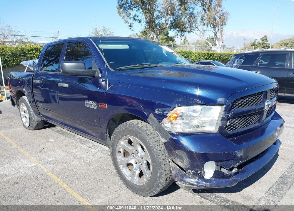 2014 RAM 1500 EXPRESS VIN: 1C6RR6KTXES185197