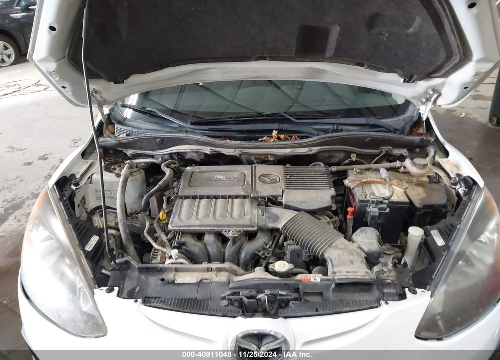 2011 MAZDA 2 SPORT VIN: JM1DE1HY2B0110523