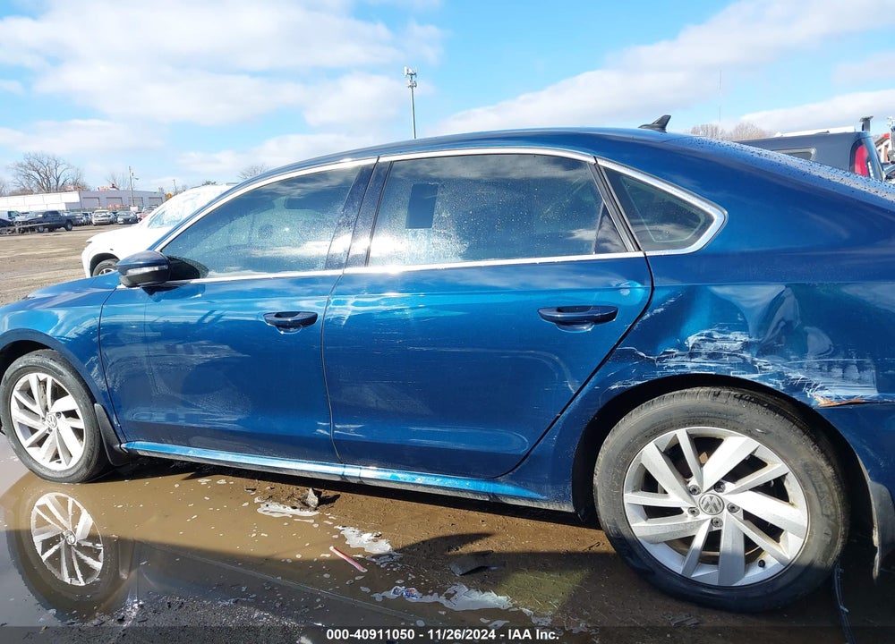 2018 VOLKSWAGEN PASSAT 2.0T SE VIN: 1VWBA7A3XJC011284