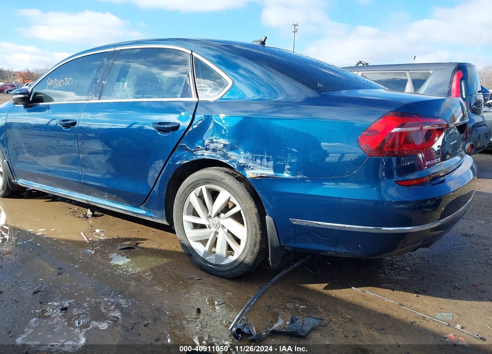 2018 VOLKSWAGEN PASSAT 2.0T SE VIN: 1VWBA7A3XJC011284