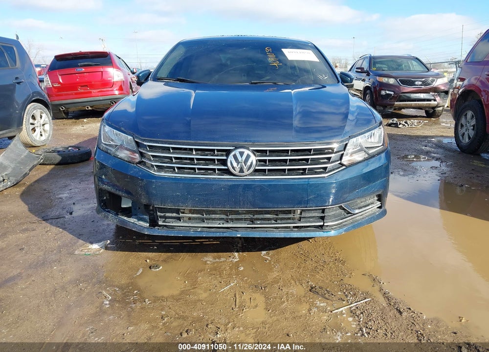 2018 VOLKSWAGEN PASSAT 2.0T SE VIN: 1VWBA7A3XJC011284