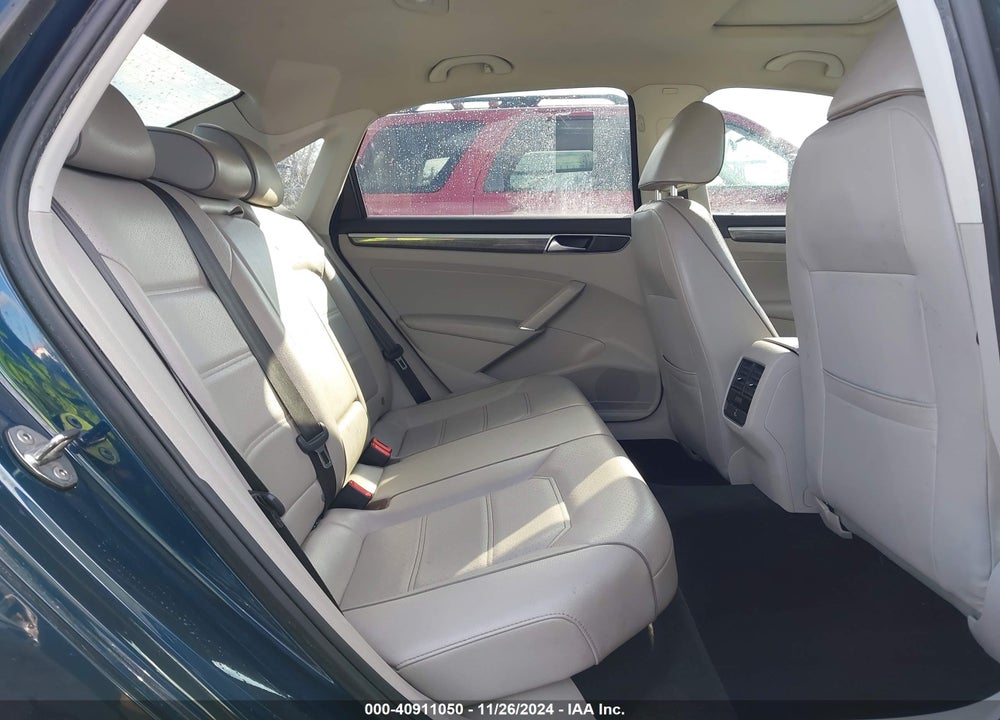 2018 VOLKSWAGEN PASSAT 2.0T SE VIN: 1VWBA7A3XJC011284