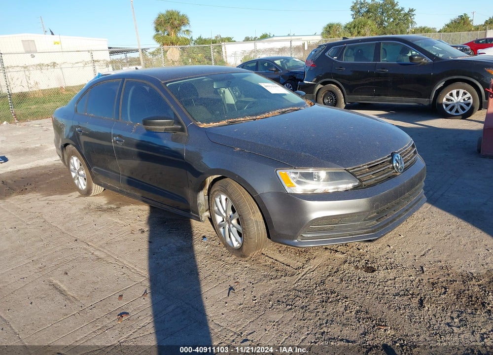 2015 VOLKSWAGEN JETTA 1.8T SE VIN: 3VWD17AJXFM260858