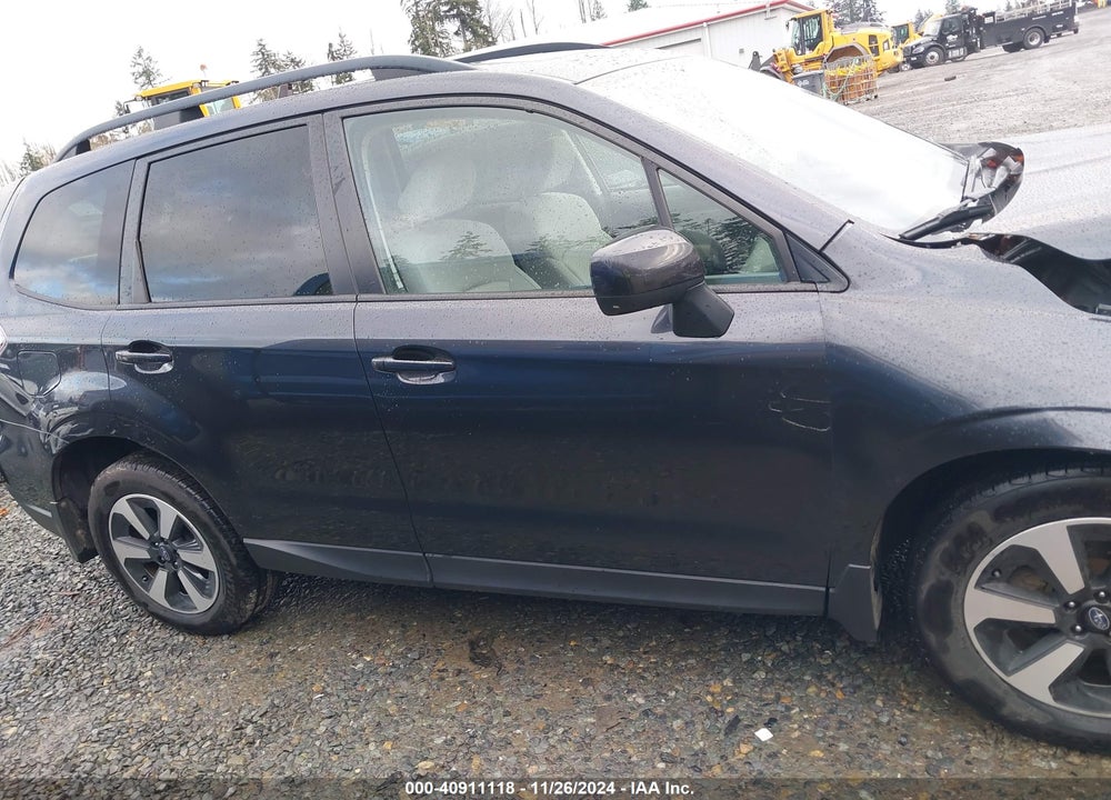 2018 SUBARU FORESTER 2.5I PREMIUM VIN: JF2SJAGC8JH603732