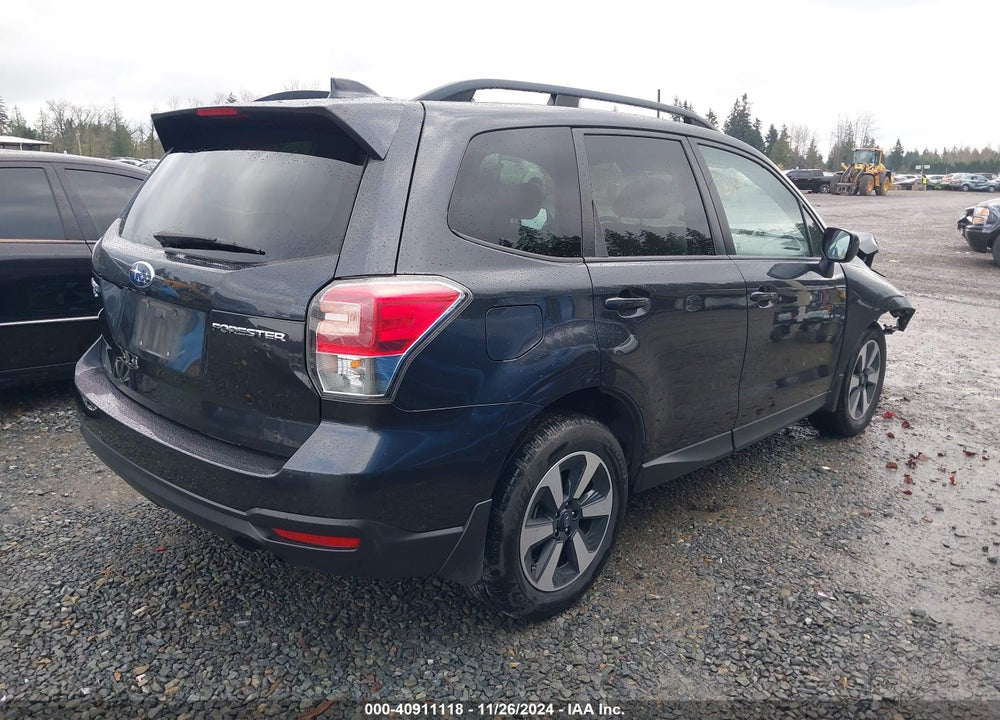 2018 SUBARU FORESTER 2.5I PREMIUM VIN: JF2SJAGC8JH603732