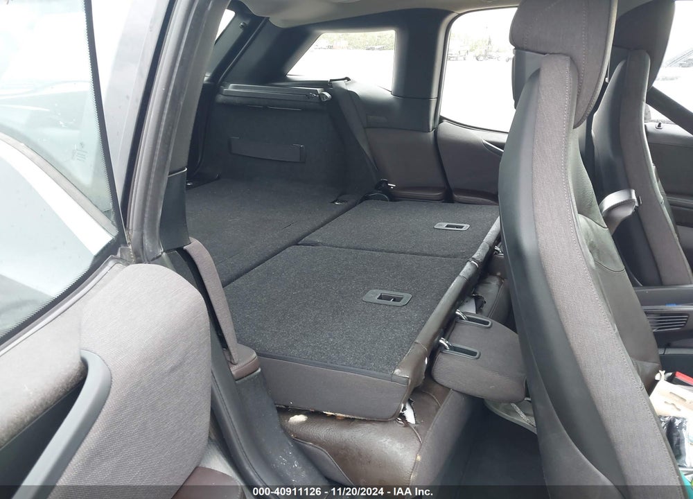 2017 BMW I3 94 AH W/RANGE EXTENDER VIN: WBY1Z8C50HV551641