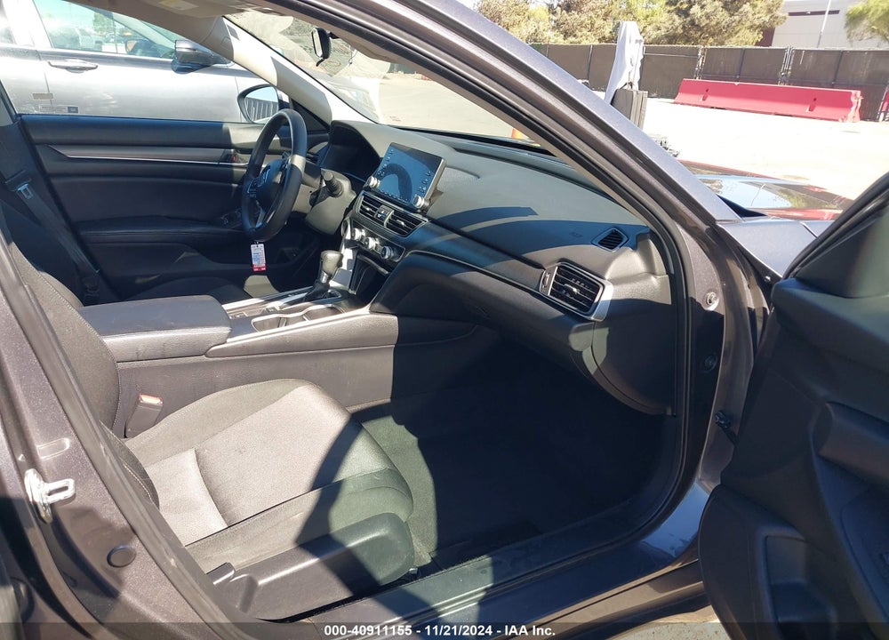 2018 HONDA ACCORD LX VIN: 1HGCV1F10JA026115