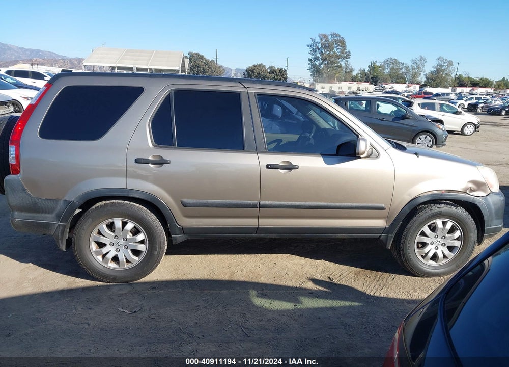 2005 HONDA CR-V EX VIN: SHSRD78825U342369