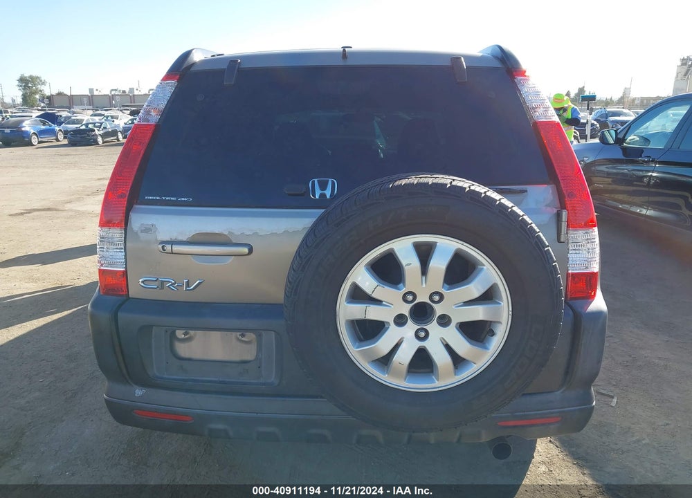2005 HONDA CR-V EX VIN: SHSRD78825U342369