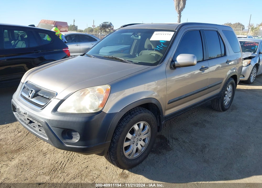 2005 HONDA CR-V EX VIN: SHSRD78825U342369