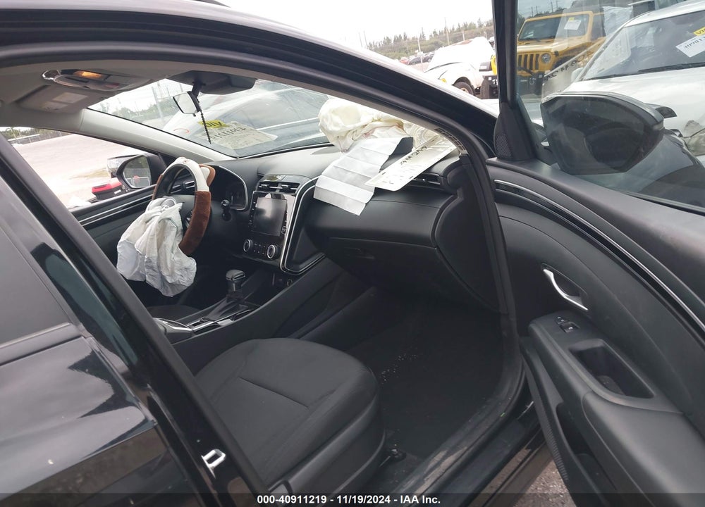 2022 HYUNDAI TUCSON SEL VIN: 5NMJB3AE2NH141847