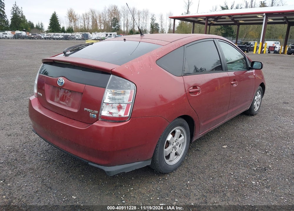 2005 TOYOTA PRIUS VIN: JTDKB20U153047772