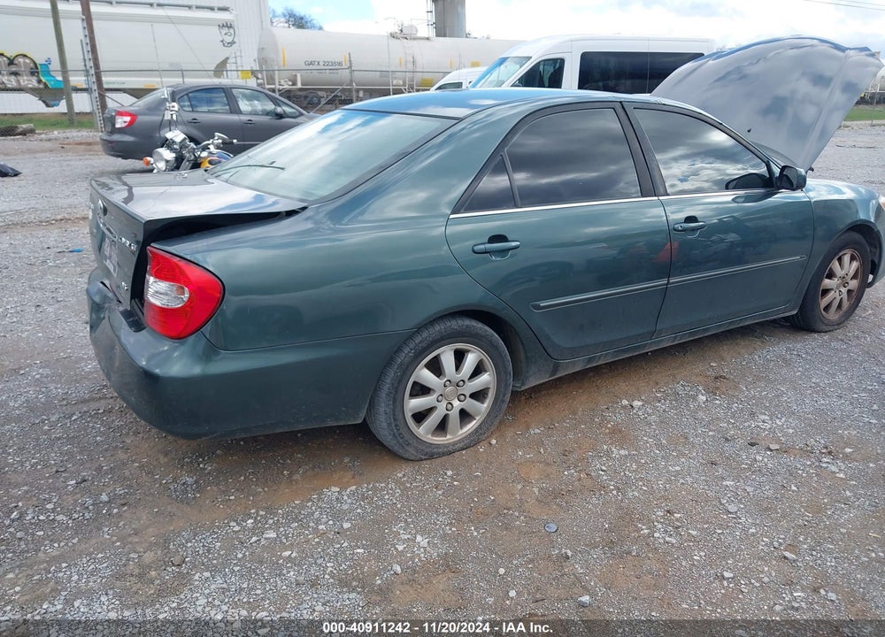 2002 TOYOTA CAMRY XLE V6 VIN: JTDBF32KX20039270