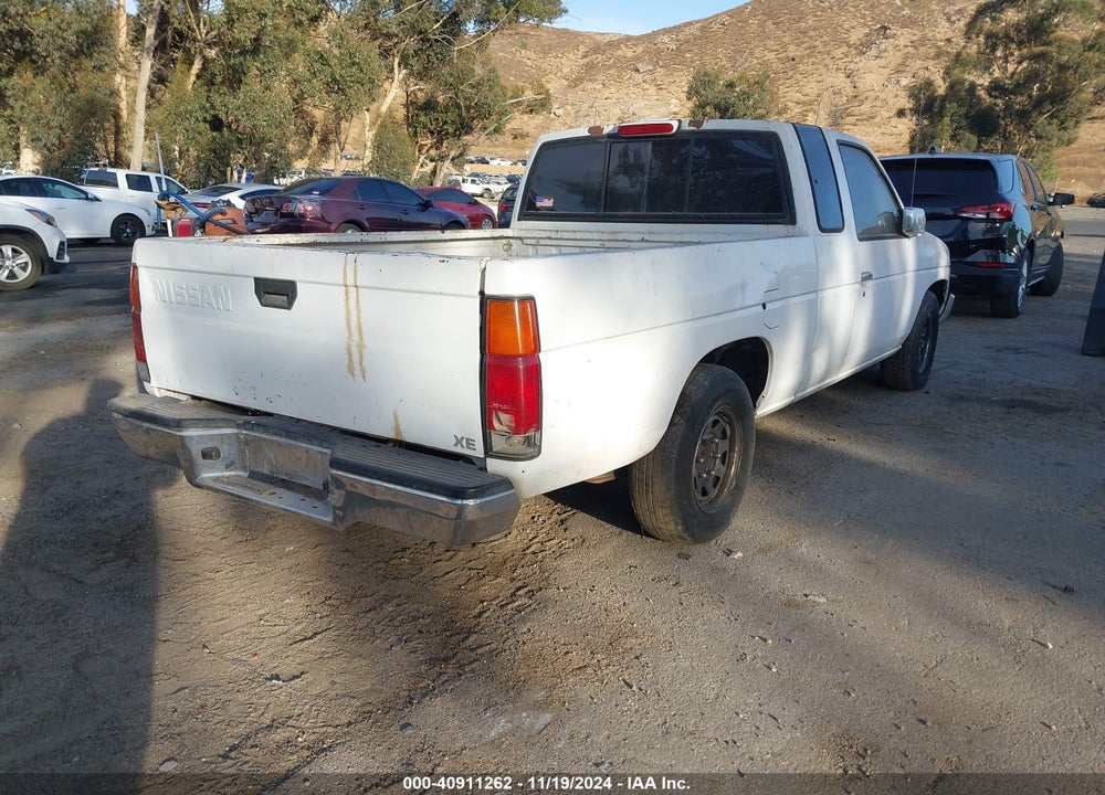 1994 NISSAN TRUCK KING CAB XE VIN: 1N6SD16S0RC391901
