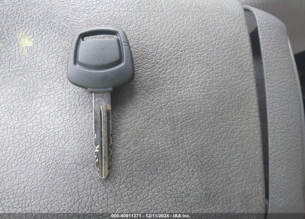 2004 NISSAN PATHFINDER LE PLATINUM VIN: JN8DR09Y84W910454
