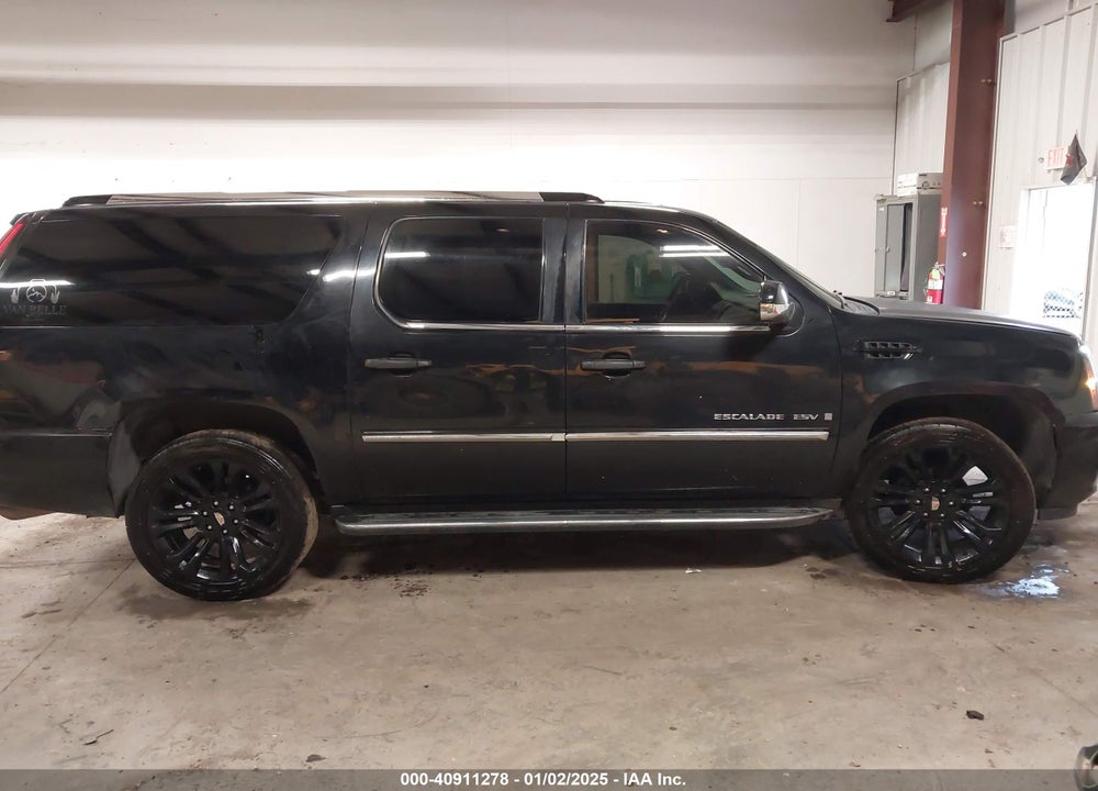 2007 CADILLAC ESCALADE ESV STANDARD VIN: 1GYFK66867R353220